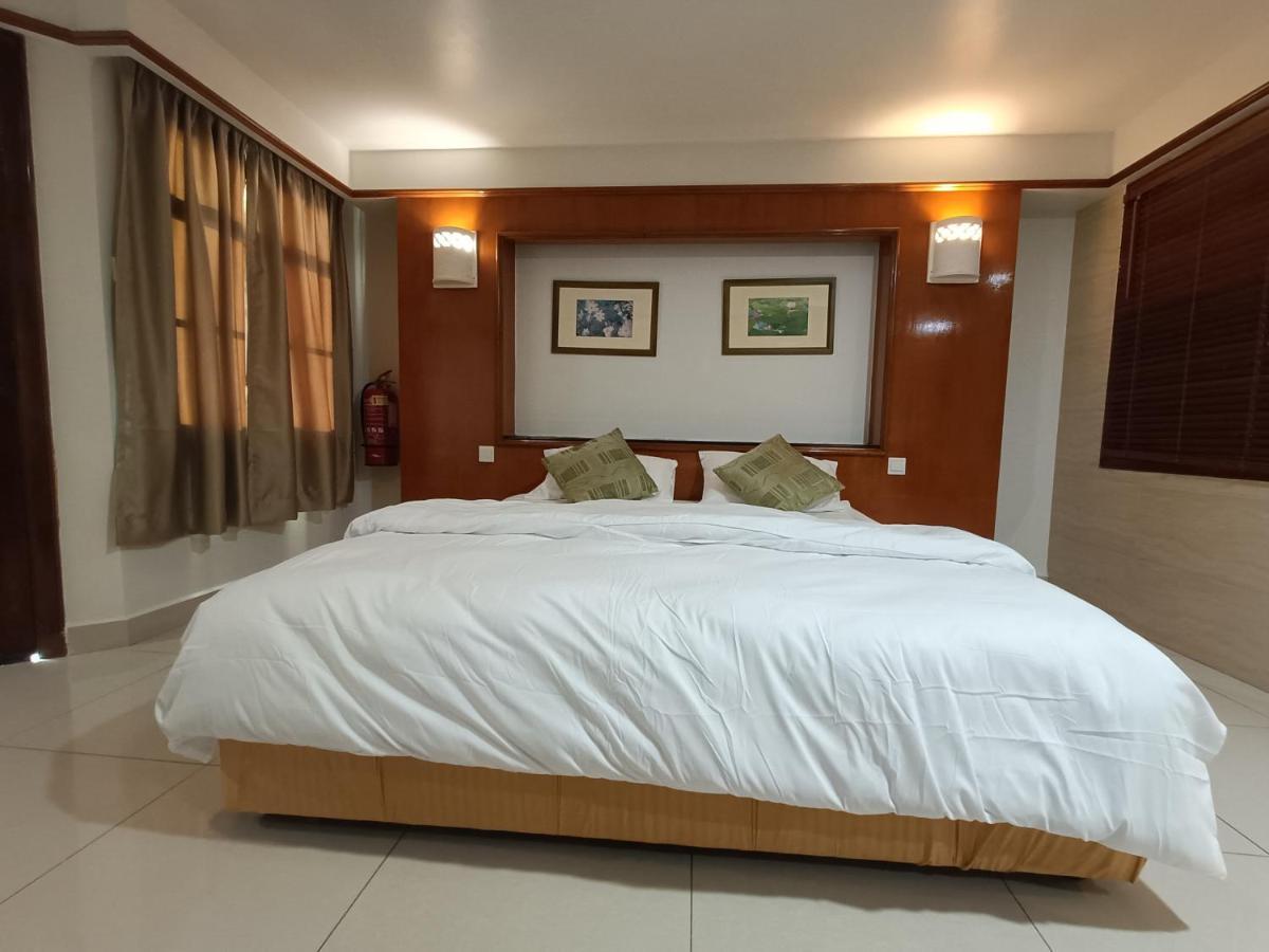 Pd Full Seaview Deluxe Aparthotel Port Dickson Kültér fotó